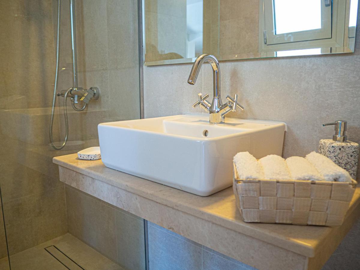 Dionysia Premium Suites Argostoli  Eksteriør billede